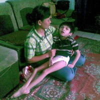 Rofli, Hidup Tanpa Otak Besar dan Lumpuh Layu